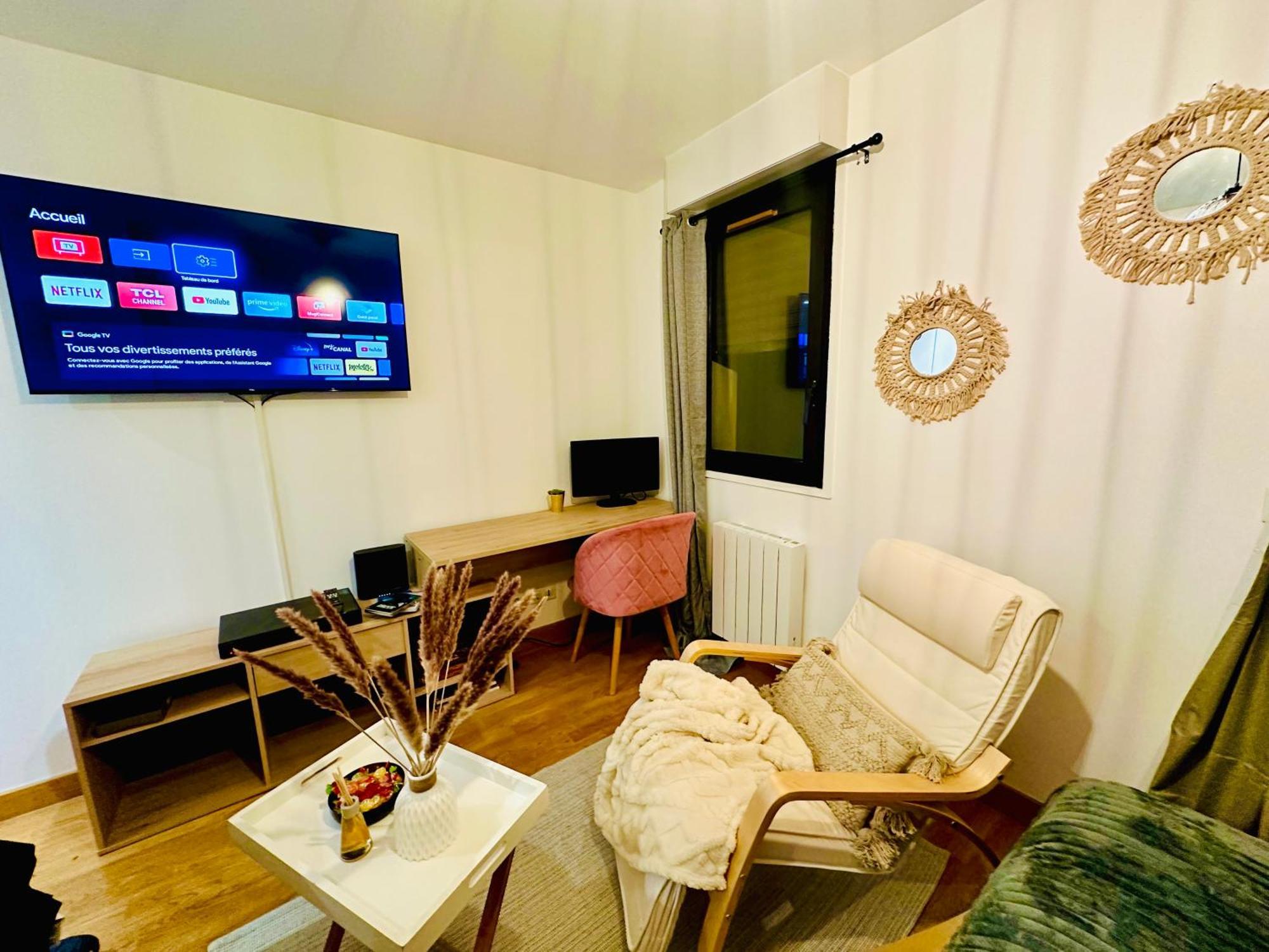 Appartement Elegant A Conflant Conflans-Sainte-Honorine Bagian luar foto